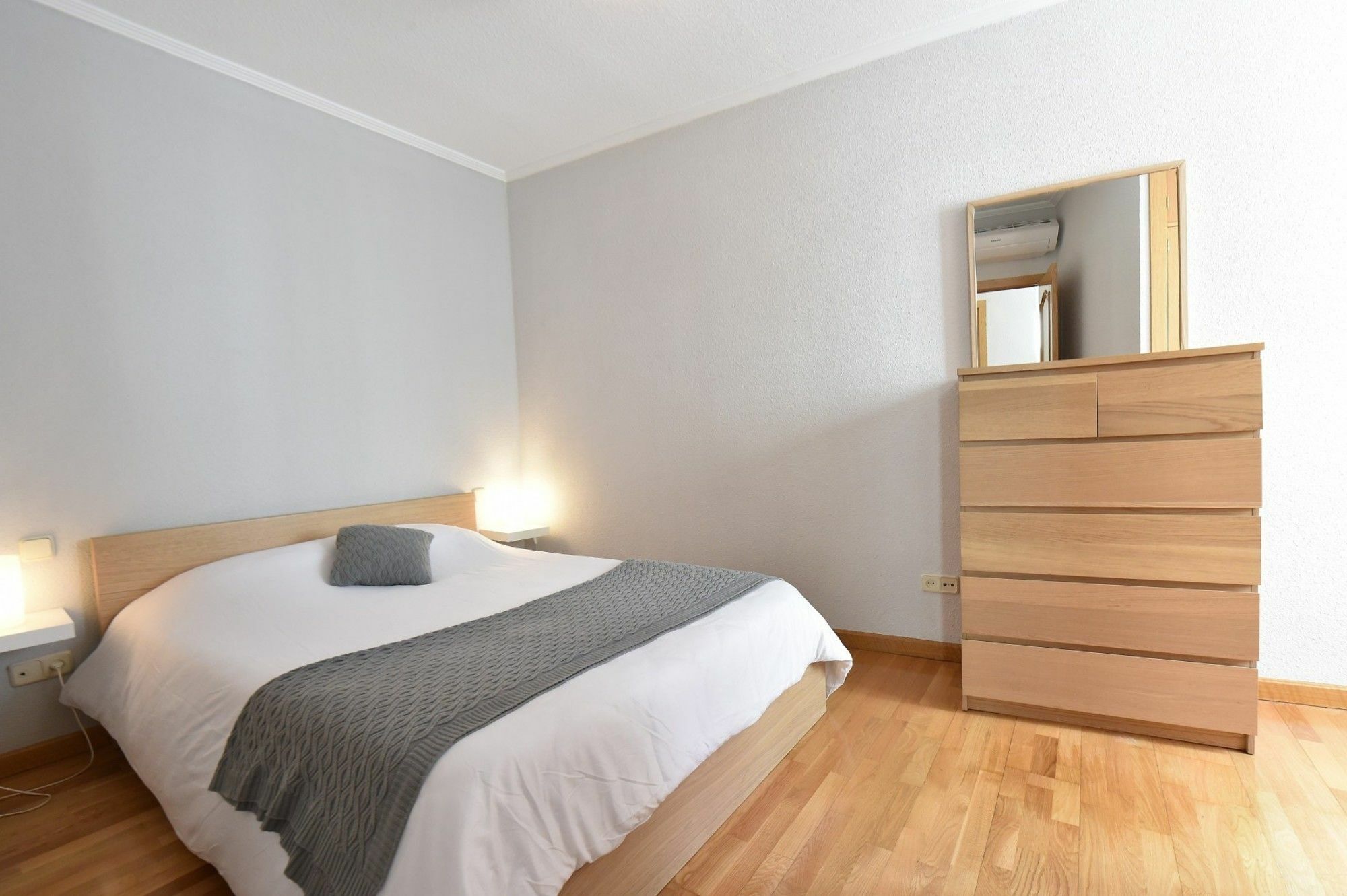 מדריד For You Rentals Reina Sofia Apartment Temporal Df21 מראה חיצוני תמונה